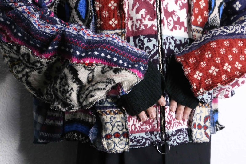 ''Re:make'' knit zip foodie