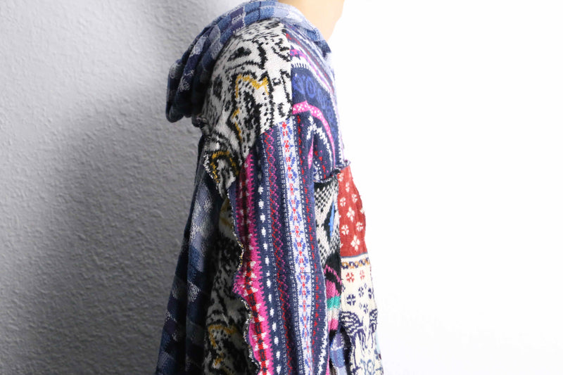 ''Re:make'' knit zip foodie