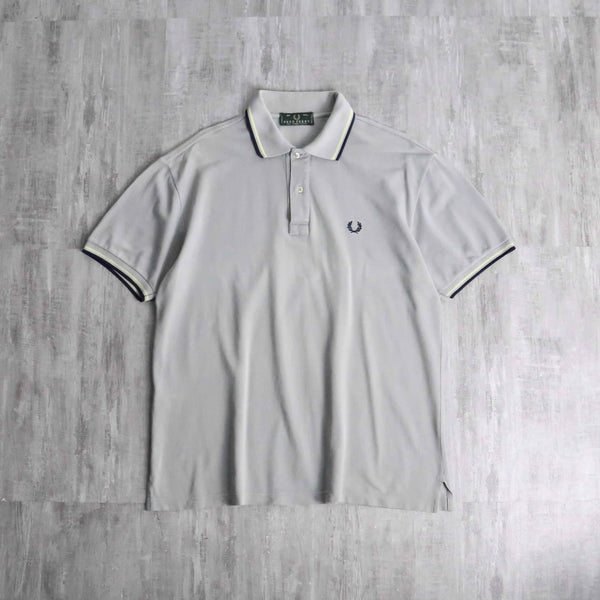“FRED PERRY” gray s/s polo