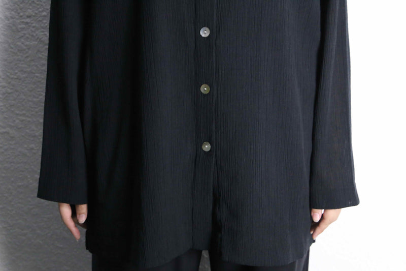 black crinkled texture fabric stand collar shirt