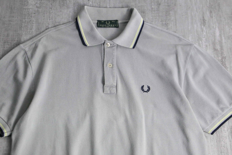 “FRED PERRY” gray s/s polo