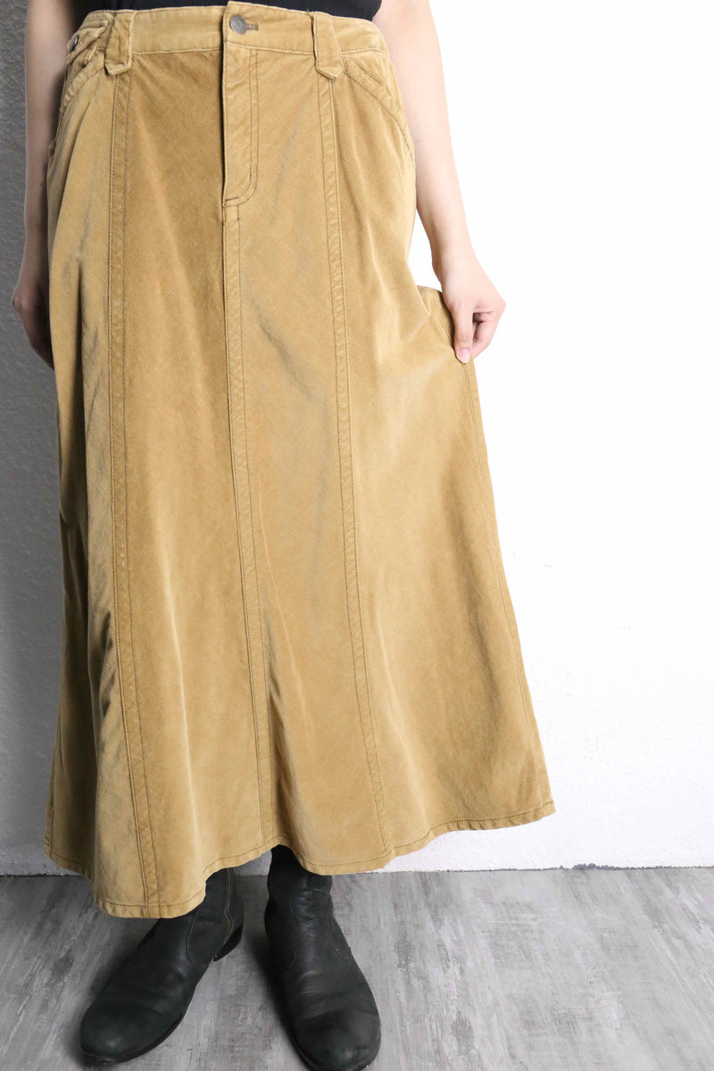 ”Eddie Bauer” beige color corduroy long skirt