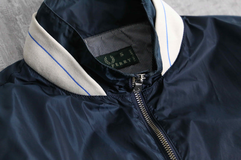 “FRED PERRY” navy nylon zip blouson