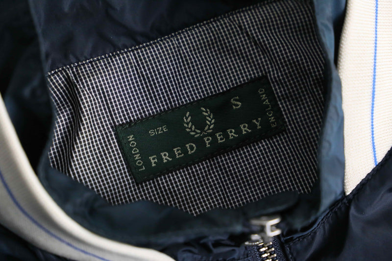 “FRED PERRY” navy nylon zip blouson