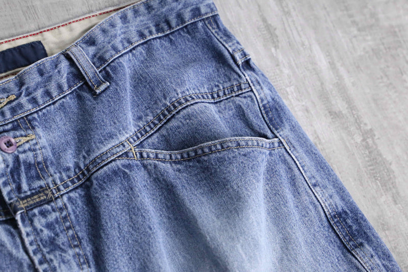 ”MARITHE + FRANCOIS GIRBAUD” denim shorts
