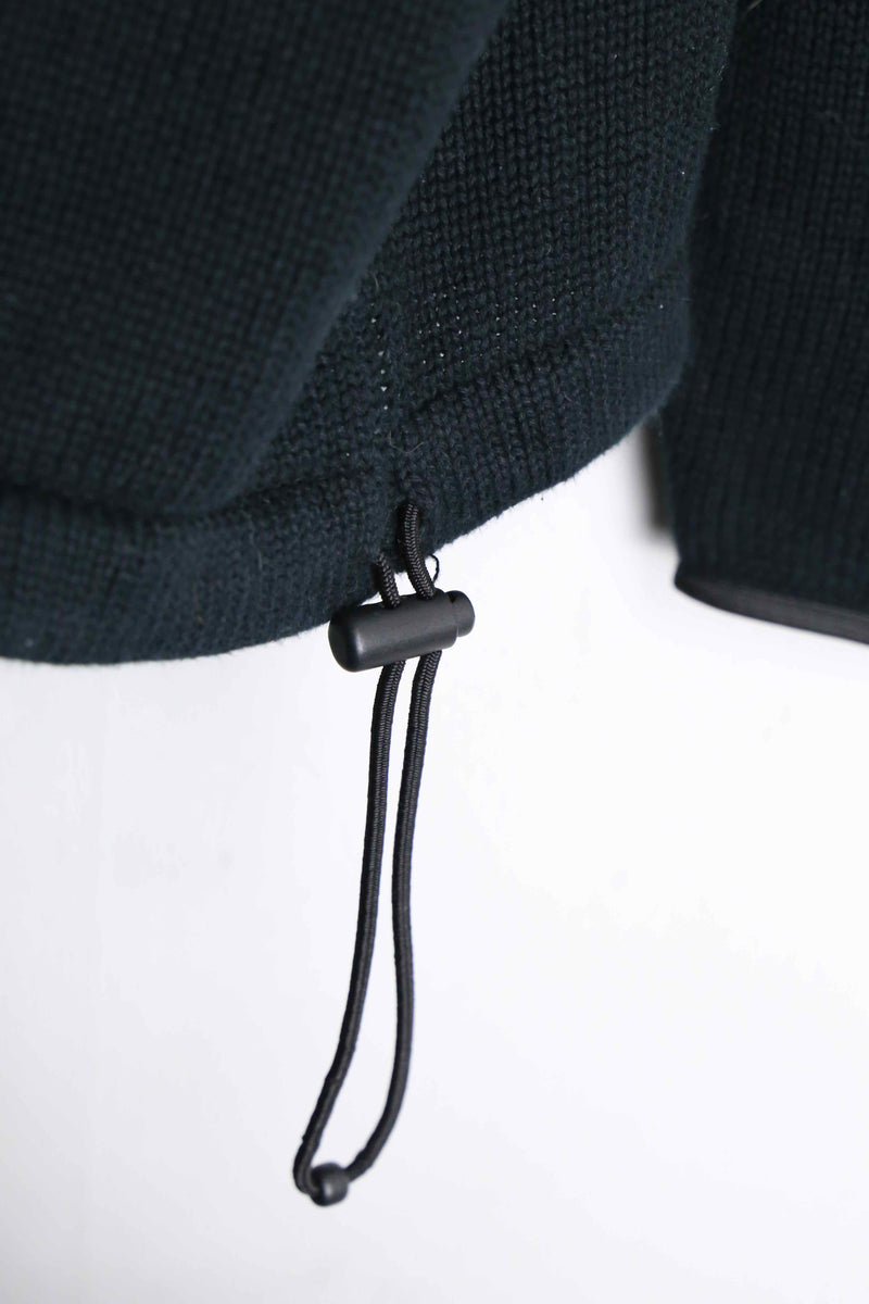 "Eddie Bauer" black over cotton harf zip knit.