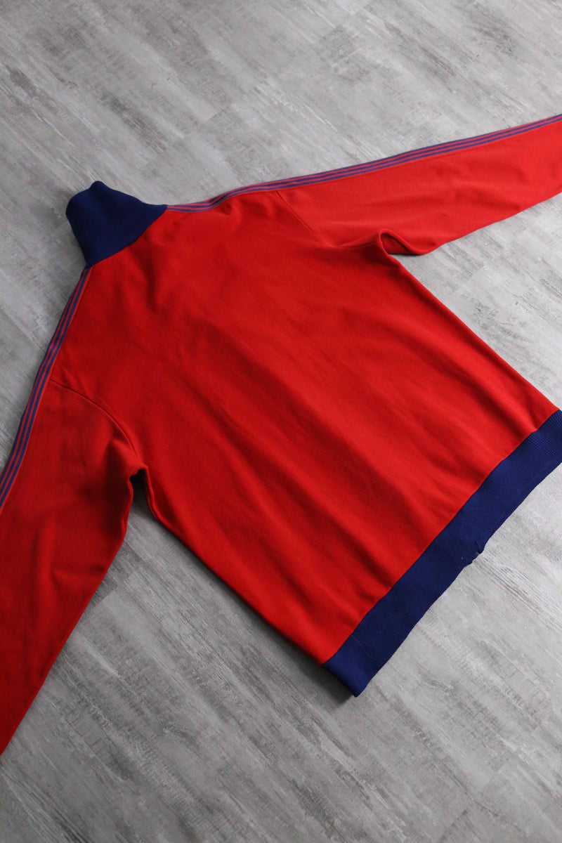 red×navy color track jaket