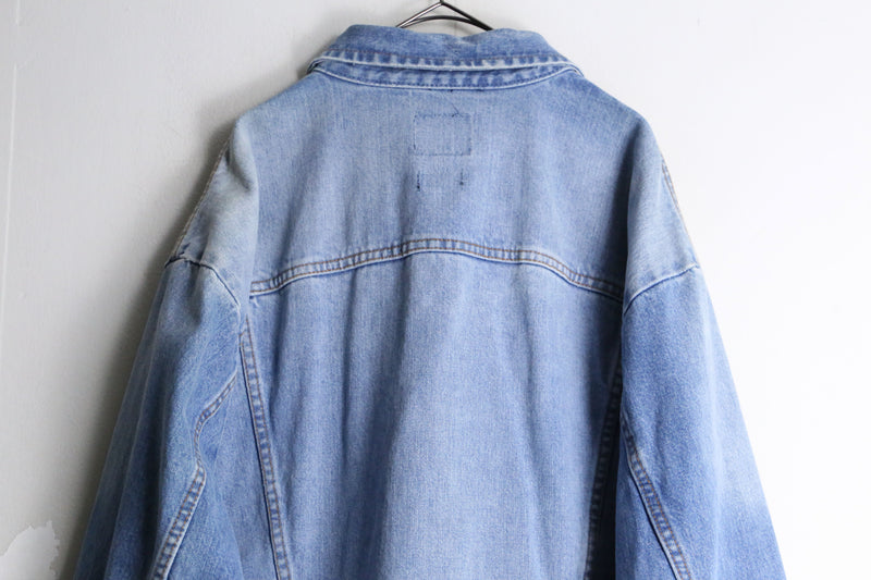 "Wrangler" blue gradation design denim tracker jacket