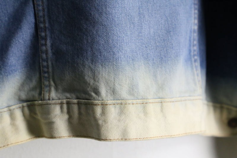 "Wrangler" blue gradation design denim tracker jacket