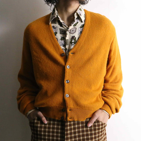 70's "TOWNCRAFT" mustard yellow color cardigan