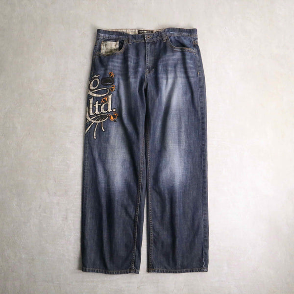 logo patch design loose denim pants