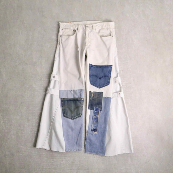 remake "再構築" gimmick flare white ×blue denim pants