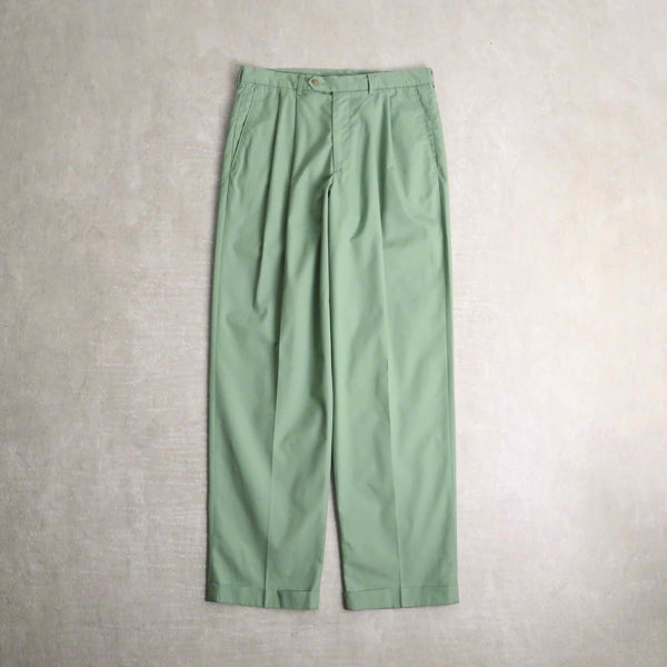 pale green color 2tuck trousers