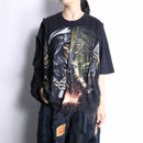 "Re:make" different skulls docking asymmetry Tee