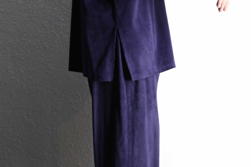 ”CHICO’S” purple color fake suede shirts set up