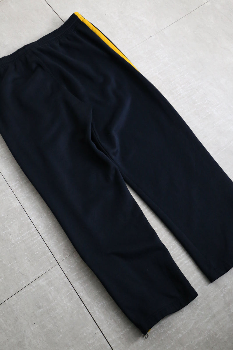 "ABERCROMBIE" line track pants