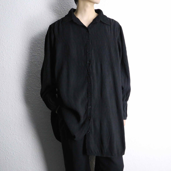 wrinkled black long black design shirt