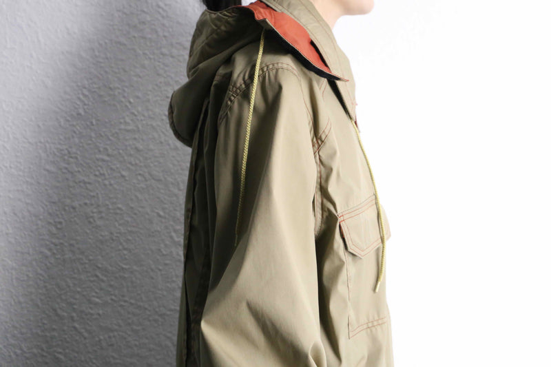 80’s"Eddie Bauer" orange lining nylon mountain jacket