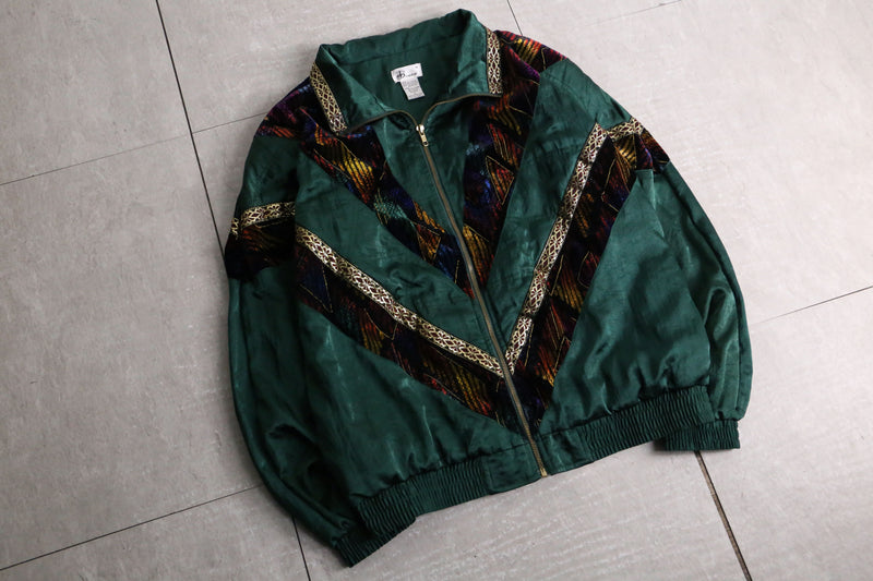 V-line velour switch nylon blouson