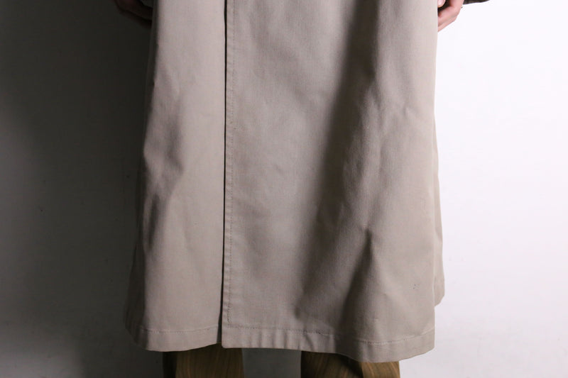 完品 "Christian Dior" trench coat