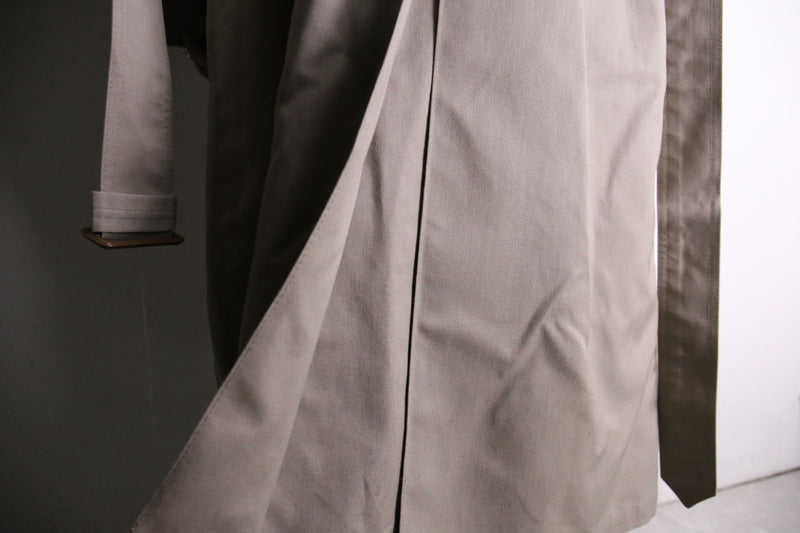 完品 "Christian Dior" trench coat