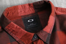 2000s OAKLEY buffalo check shirt