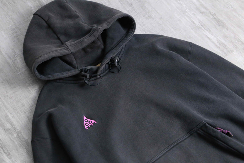 2000s NIKE ACG technical sweat hoodie