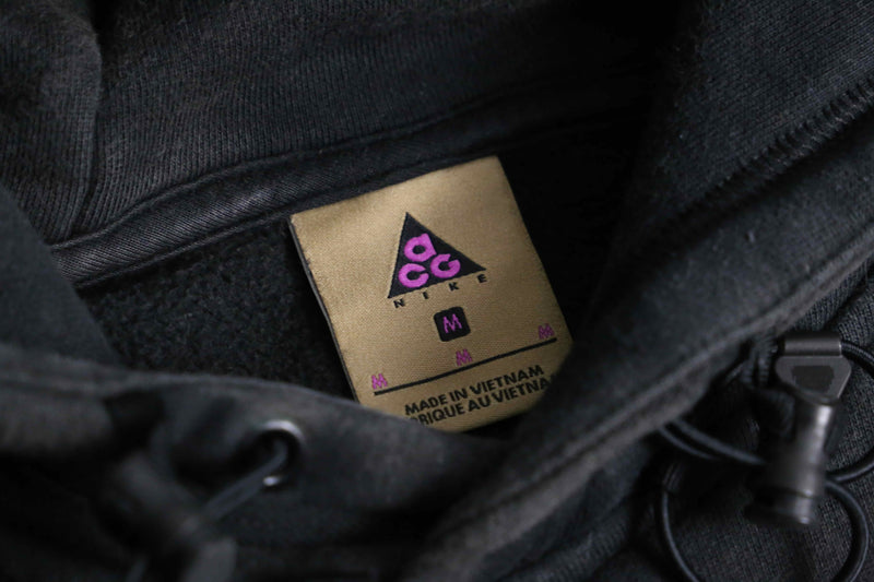 2000s NIKE ACG technical sweat hoodie