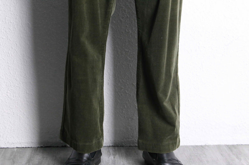 olive color corduroy pants