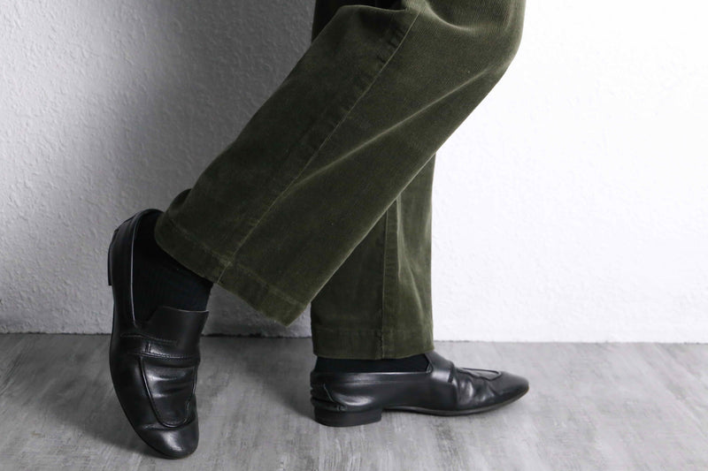 olive color corduroy pants