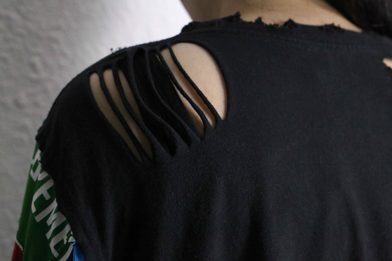 "Re:make" destroy&stitch design docking wide Tee