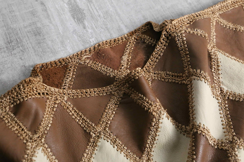 argyle pattern leather switch short sleeve knit