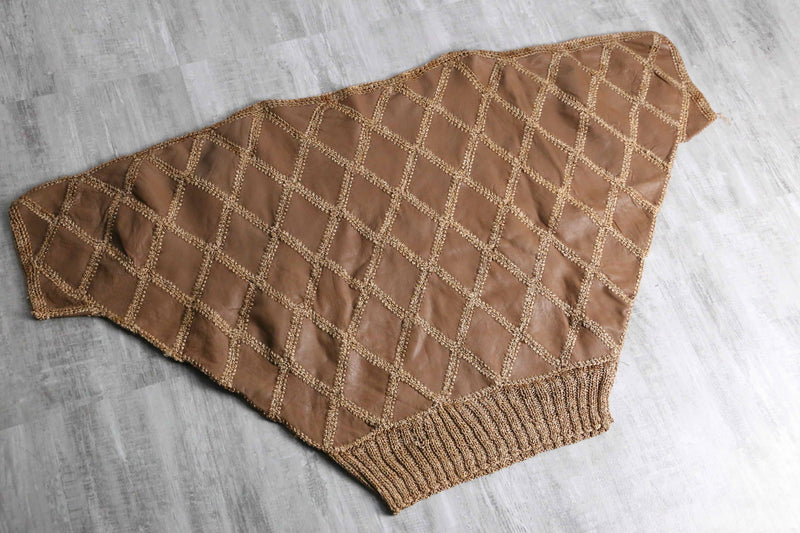 argyle pattern leather switch short sleeve knit
