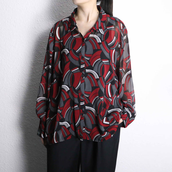 red black color geometry design shirt