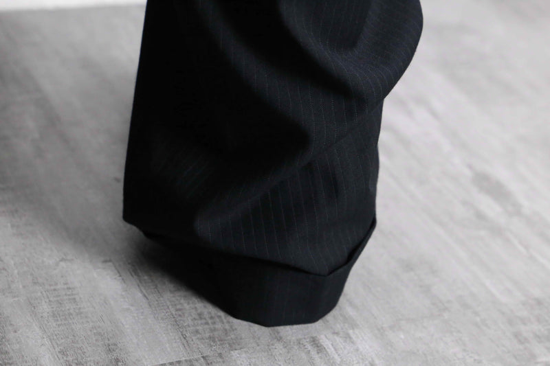 noir stripe straight slacks
