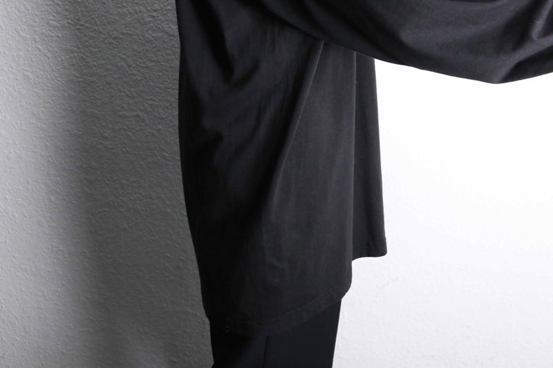 “adidas” one point logo loose silhouette L/S tee