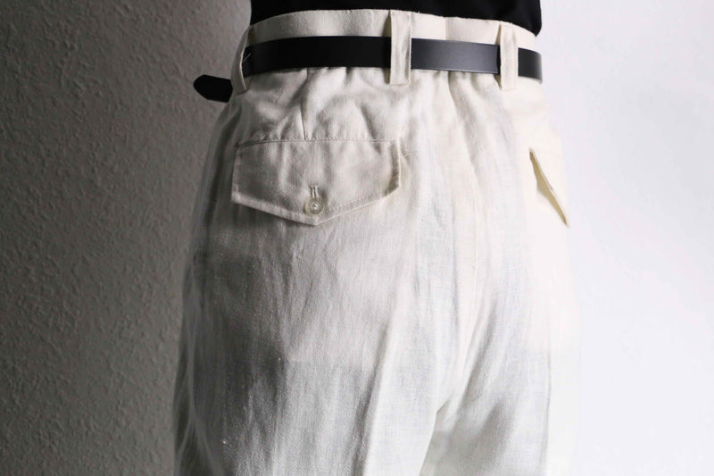 white 1tuck wide linen pants