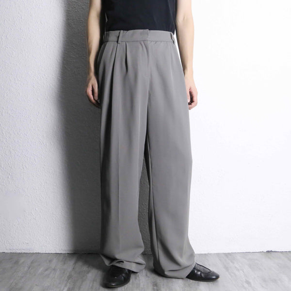 gray wide easy two-tuck slacks