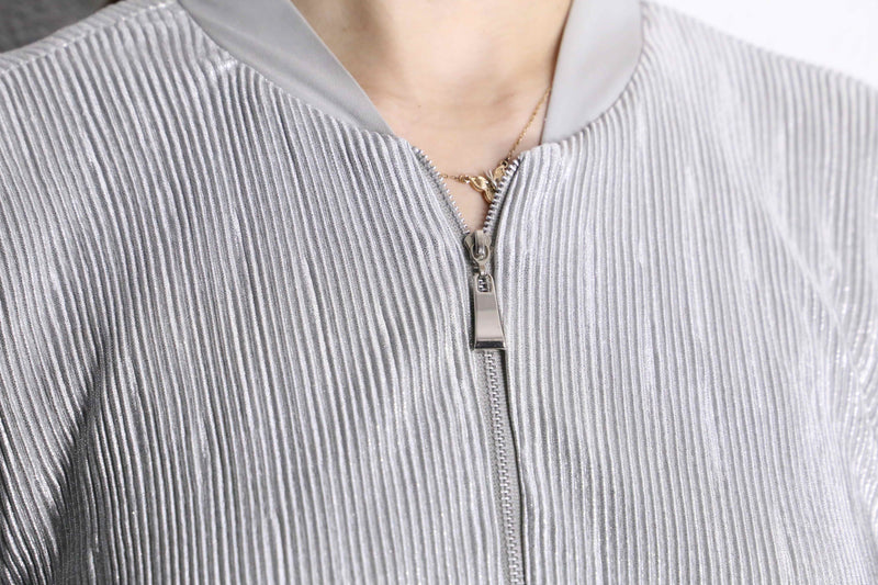 gray lame pleats pattern zip blouson