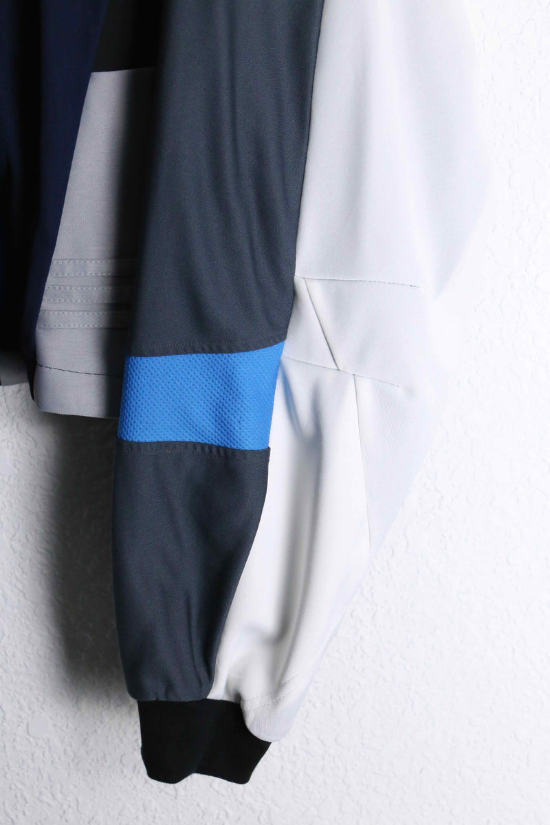 “Re:make” asymmetry  random track jacket