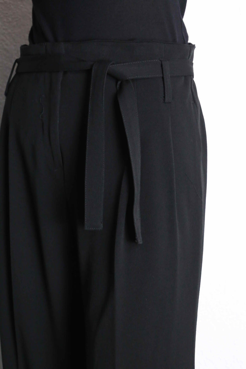 black color wide easy pants