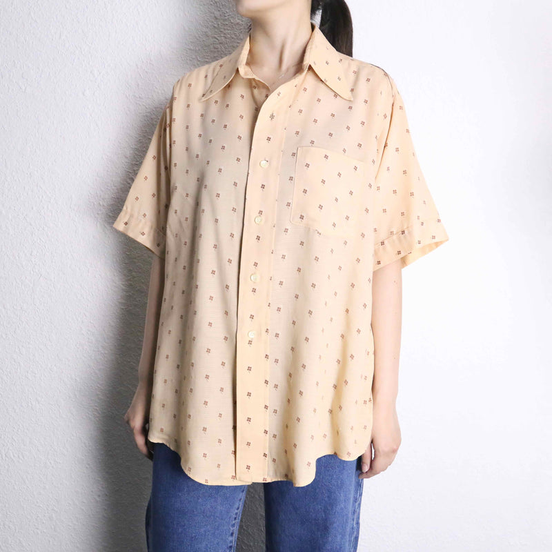 70’s “VAN HEUSEN” beige all pattern H/S shirt