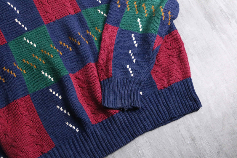 ”STJohn’sBay” block check crew neck knit