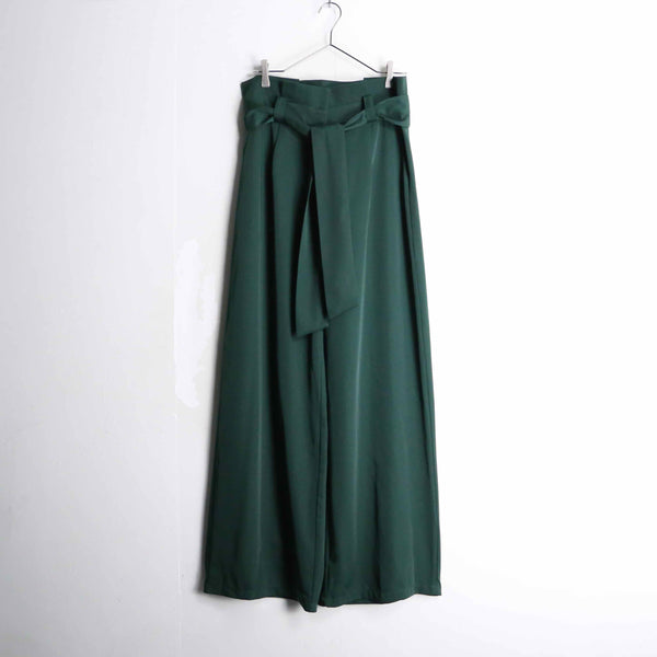 green color belted pants