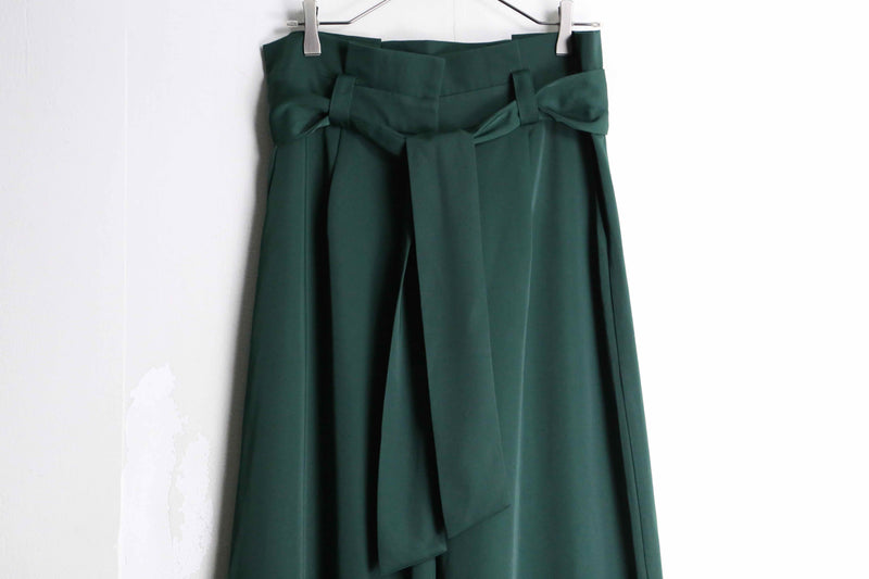 green color belted pants