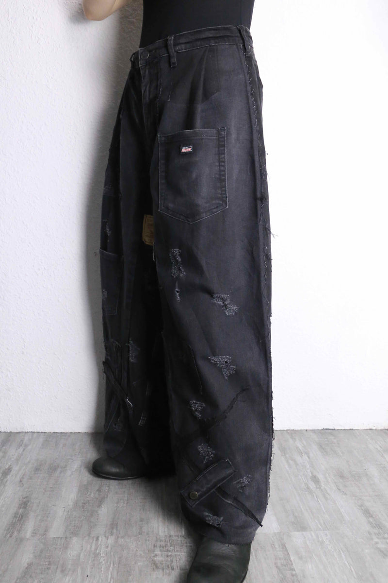 "Re:make" damage&patch extra buggy black denim
