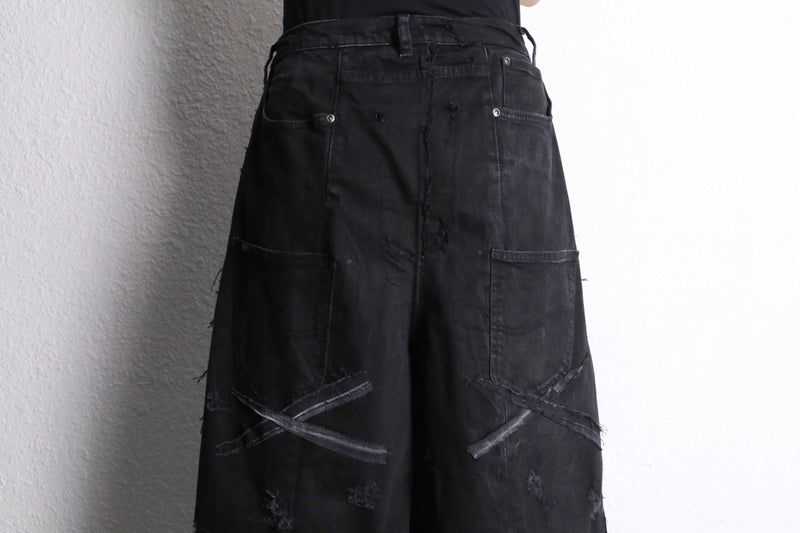 "Re:make" damage&patch extra buggy black denim