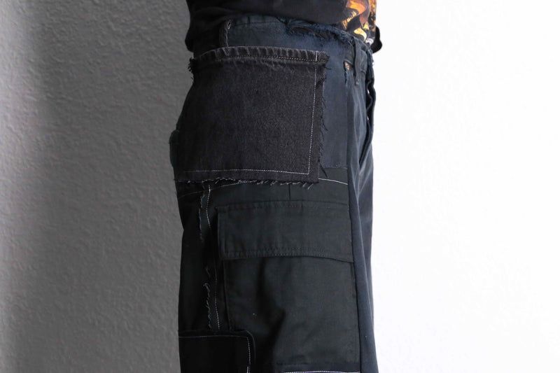 “Re:make “ docking dark color shorts