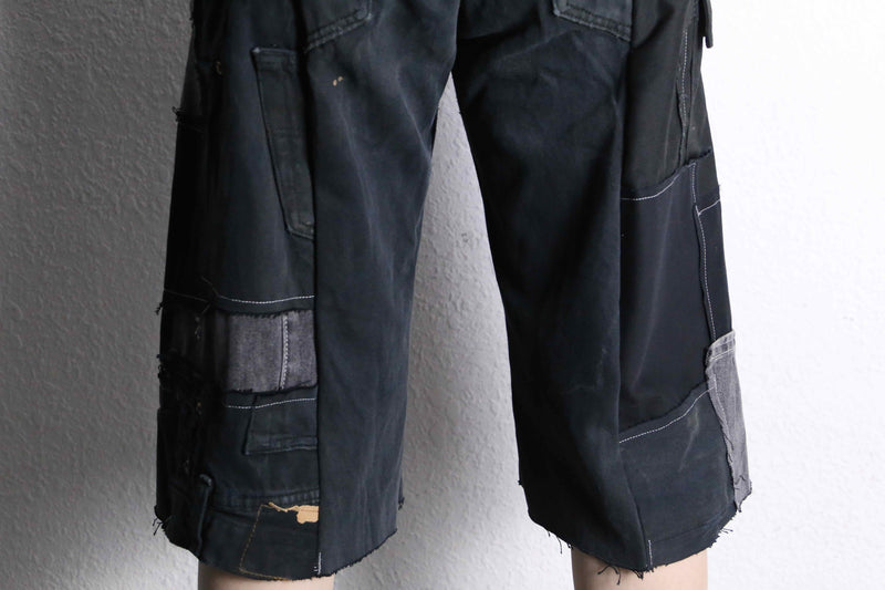 “Re:make “ docking dark color shorts