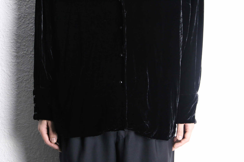 ”Lauren Ralph Lauren” black velours open collar shirts
